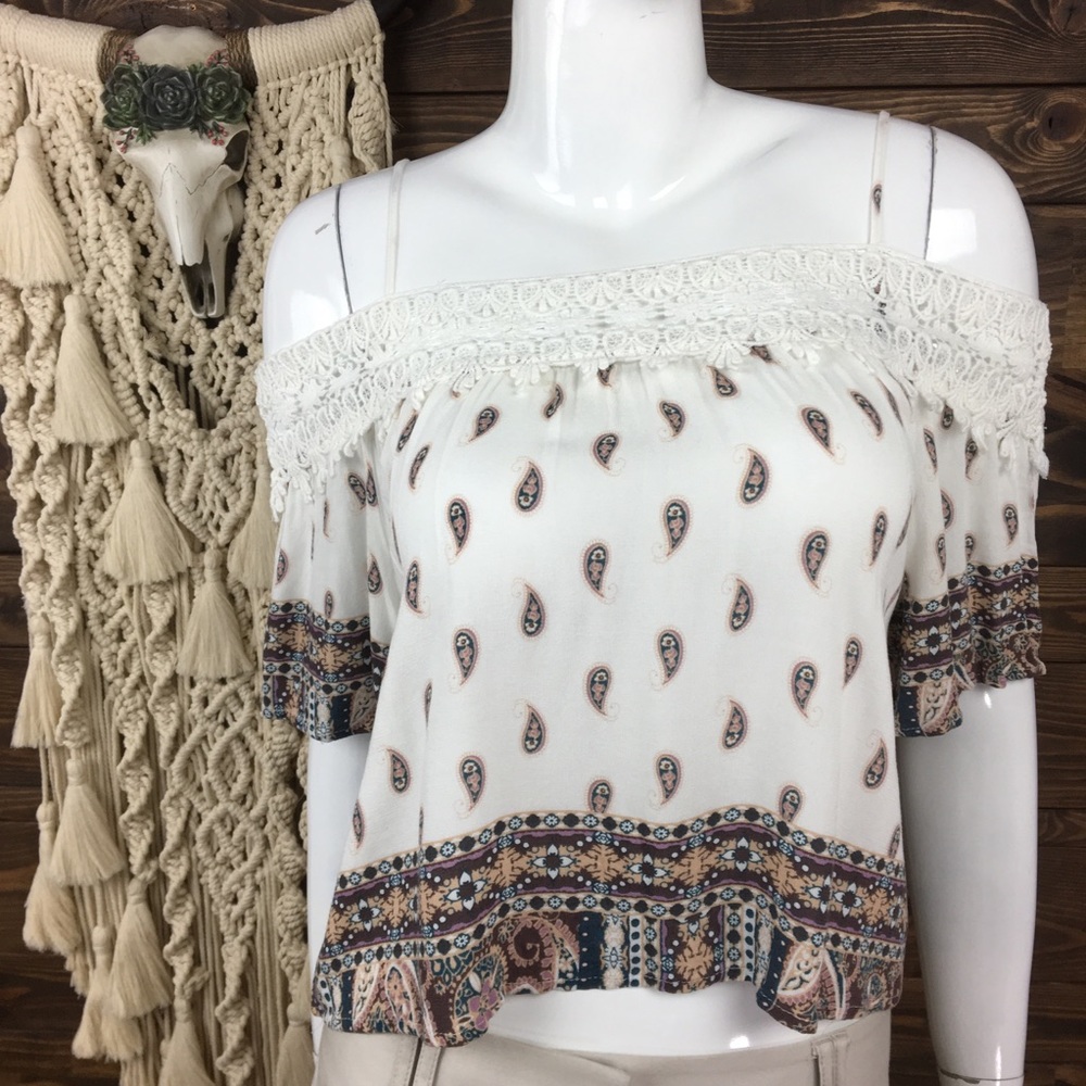 LA Hearts | Paisley Crochet Lace Cold Shoulder Blouse